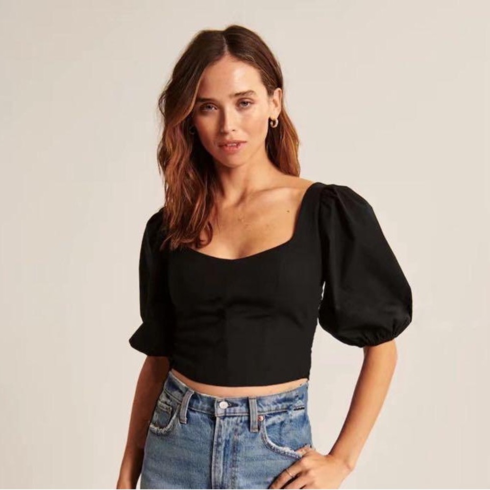Abercrombie & Fitch Black Puff-Sleeve Cropped Top